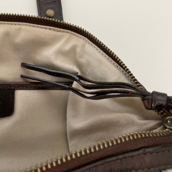 UGG Cable Knit 🧶 Satchel in Gray - Picture 9 of 12